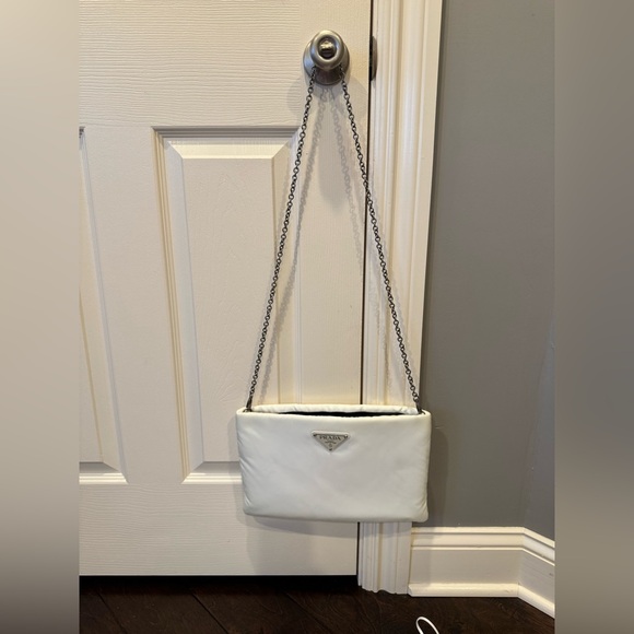 100% Authentic Prada White Clutch Bag with Strap - Picture 8 of 12